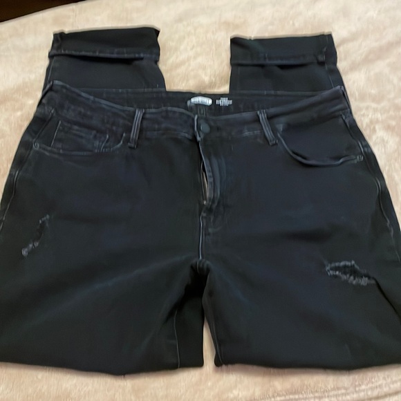 Old Navy Distressed Jeans - Picture 1 of 5